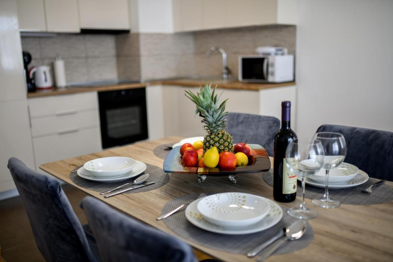Modern Apartment For 2025' Vacation In Zadar Exteriér fotografie