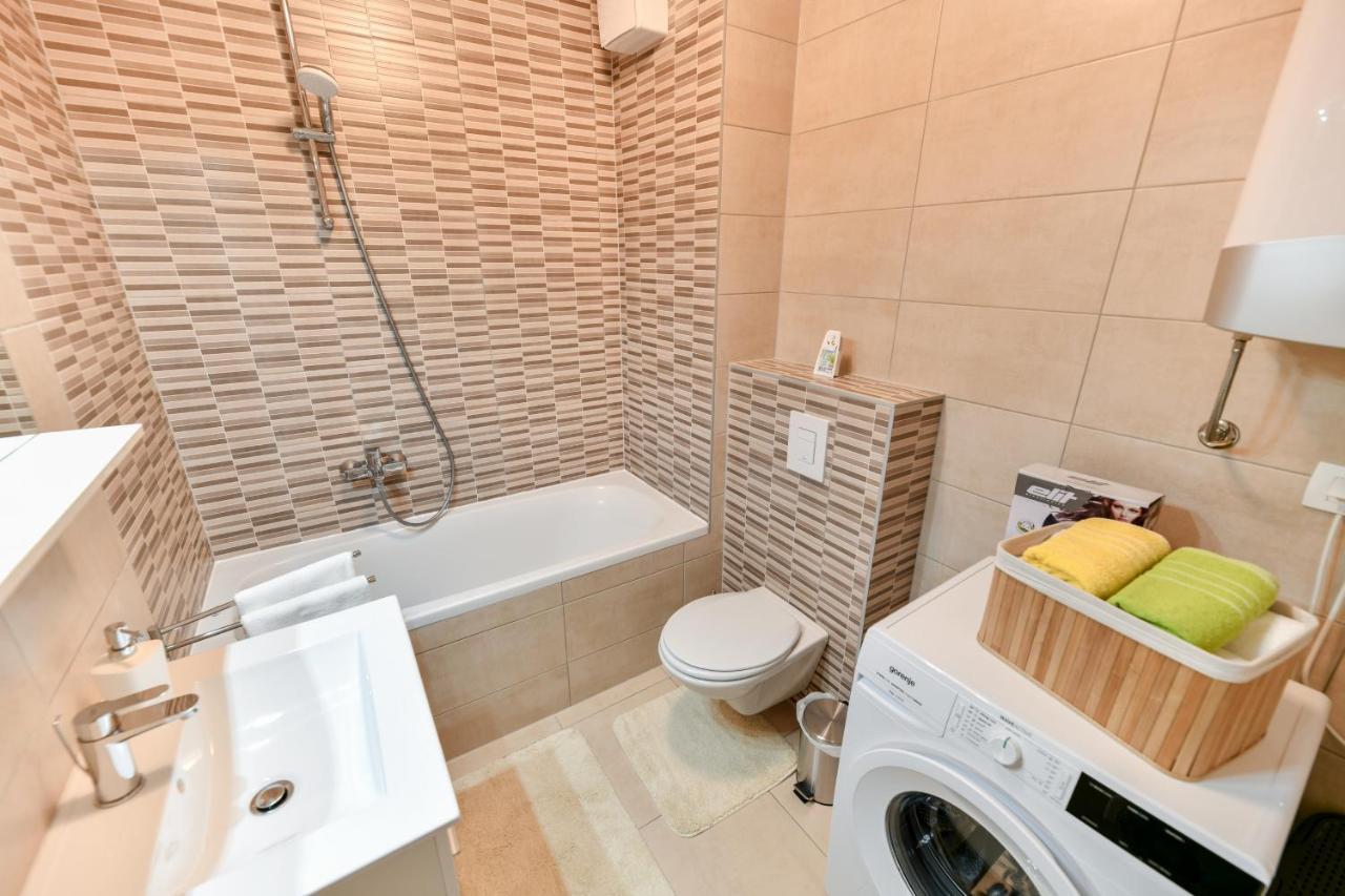 Modern Apartment For 2025' Vacation In Zadar Exteriér fotografie